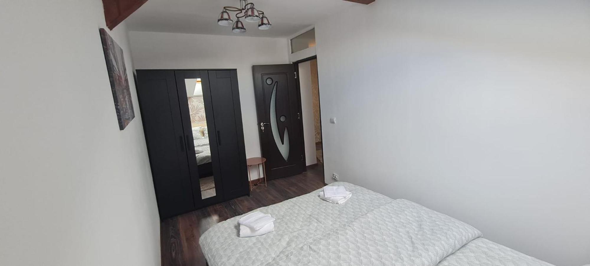 Cosy 2 Bedroom Apartment In New Town Braşov Exterior foto